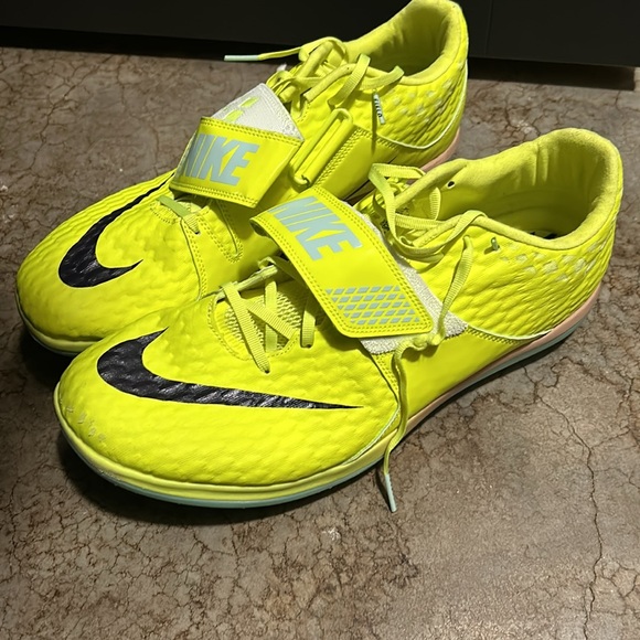 Nike men’s high jump spikes - Picture 2 of 4